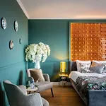 Heuvelsuites Hotel Oosterhout (North Brabant)