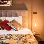 Heuvelsuites * Oosterhout (North Brabant)