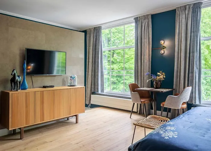 Hotel Heuvelsuites Oosterhout (North Brabant)