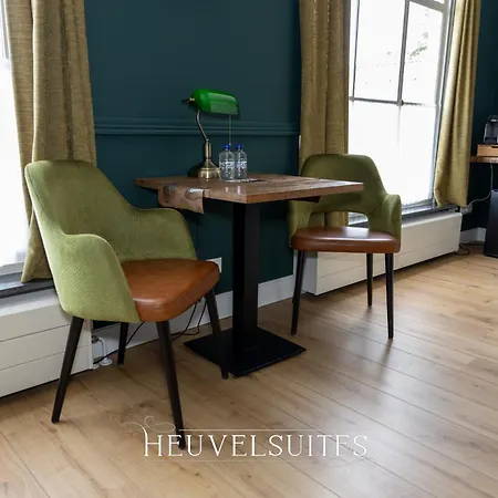 Heuvelsuites Hotell *