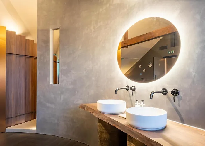 فندق Heuvelsuites *