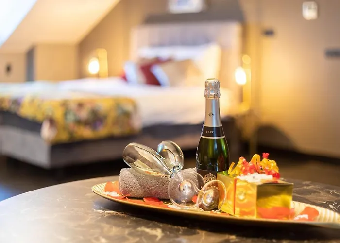 Heuvelsuites فندق *