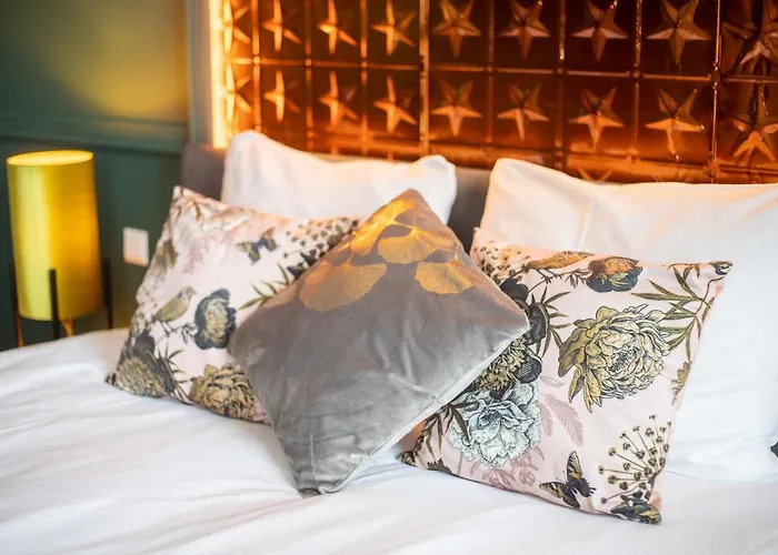 Heuvelsuites فندق